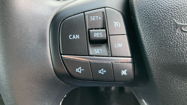 Ford Puma 1.0 EcoBoost Hybrid mHEV Titanium 5dr Petrol Hatchback